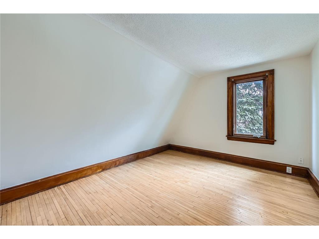 3715 Lyndale Avenue N Minneapolis MN 55412 6704216 image22