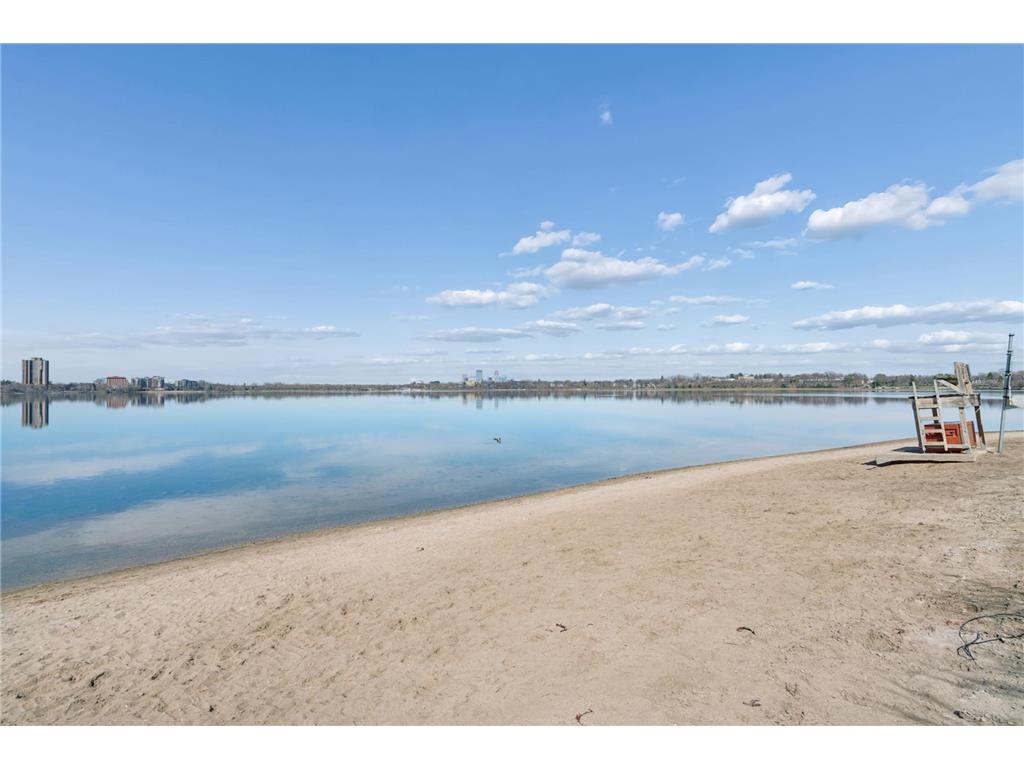 3715 Upton Avenue S Minneapolis MN 55410 7056250 image38