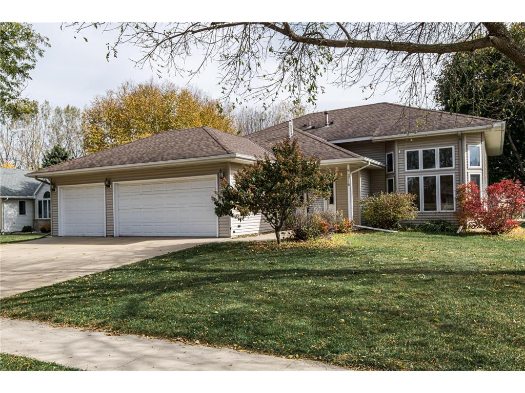 3716 Arbor Drive NW, Rochester, MN 55901 MLS 6272384 Edina Realty