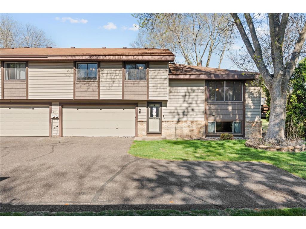 3716 Brookdale Circle N Brooklyn Park MN 55443 7064576 image1