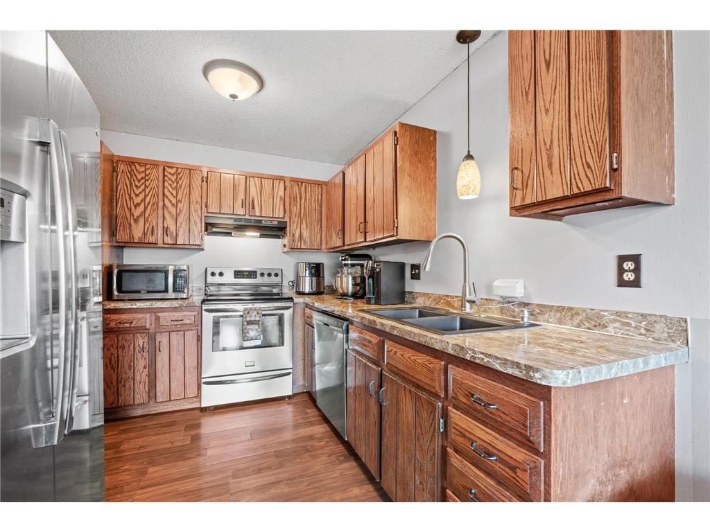 3716 Brookdale Circle N Brooklyn Park MN 55443 7064576 image12
