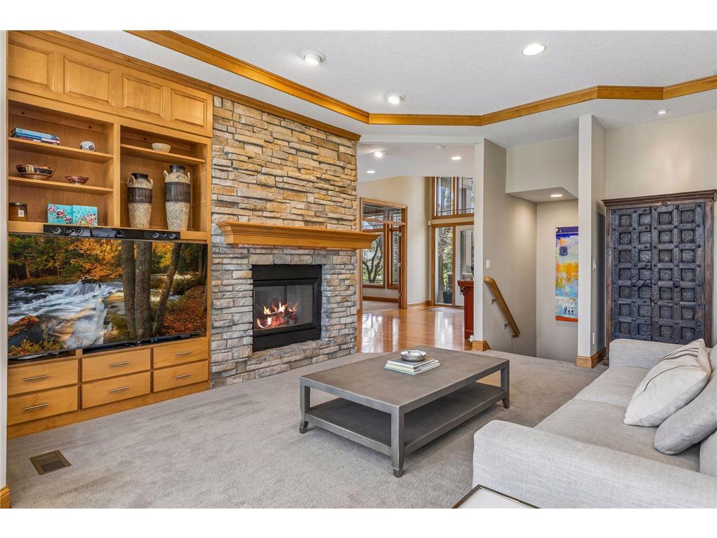 3717 Fairway Point Woodbury MN 55125 7048661 image17