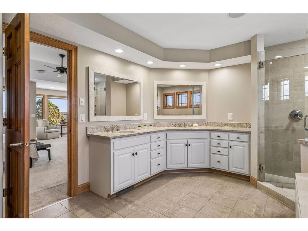 3717 Fairway Point Woodbury MN 55125 7048661 image51