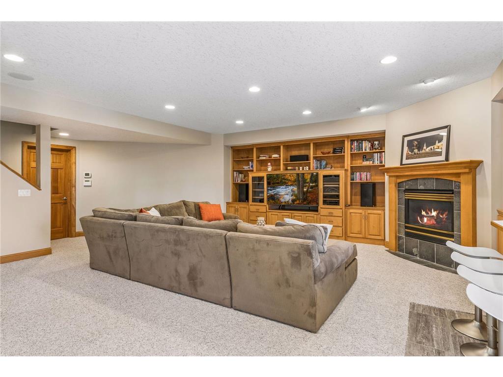3717 Fairway Point Woodbury MN 55125 7048661 image68