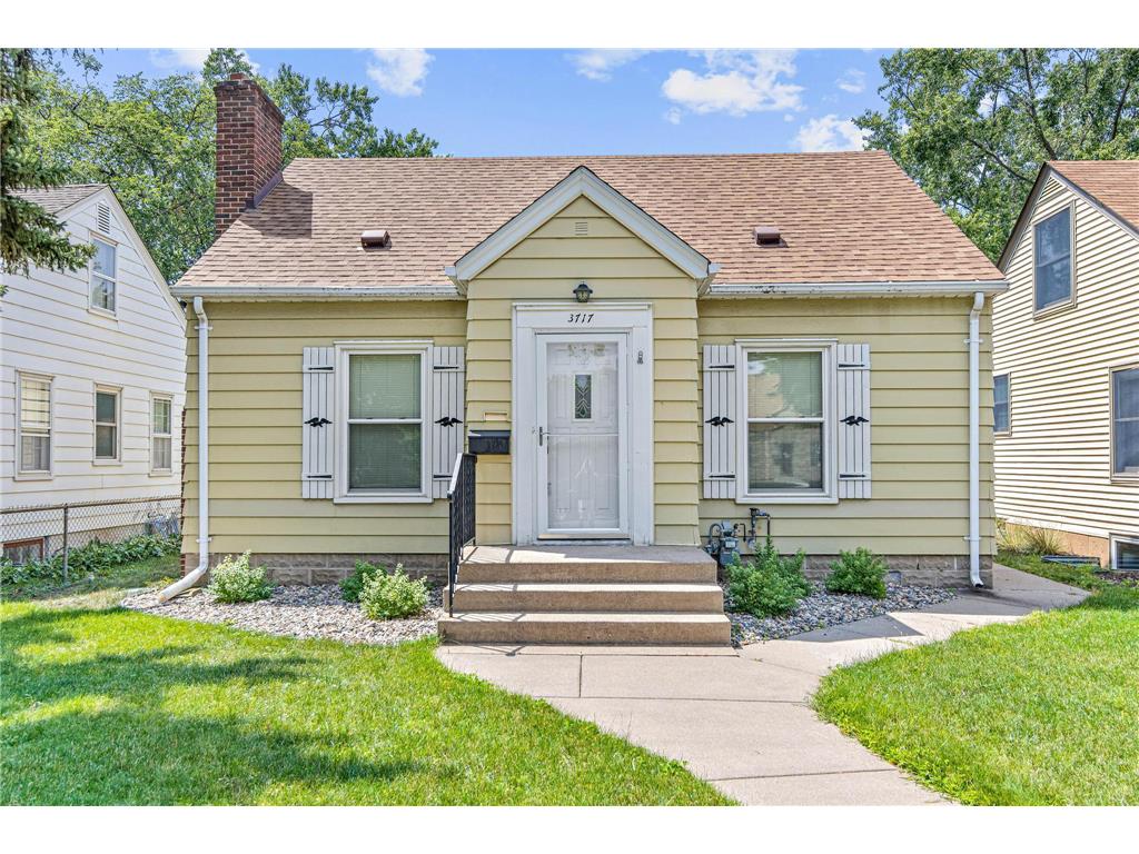 3717 Perry Avenue N Robbinsdale MN 55422 6405849 image1