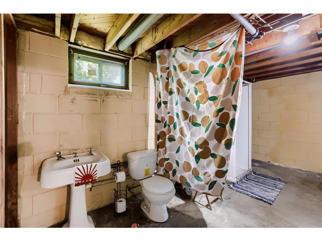 3718 Commodore Drive Brooklyn Center MN 55429 7078585 image14