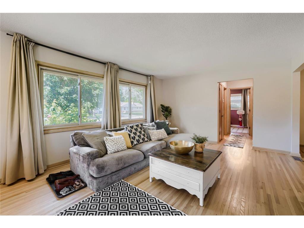3718 Commodore Drive Brooklyn Center MN 55429 7078585 image2