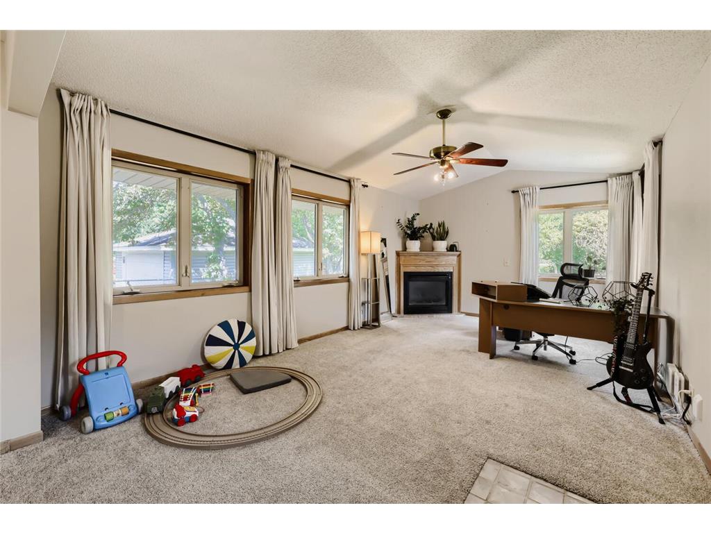 3718 Commodore Drive Brooklyn Center MN 55429 7078585 image5