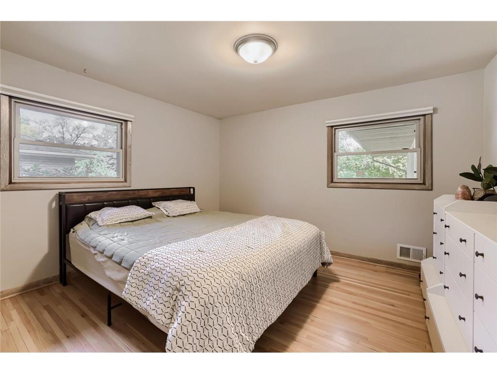 3718 Commodore Drive Brooklyn Center MN 55429 7078585 image9