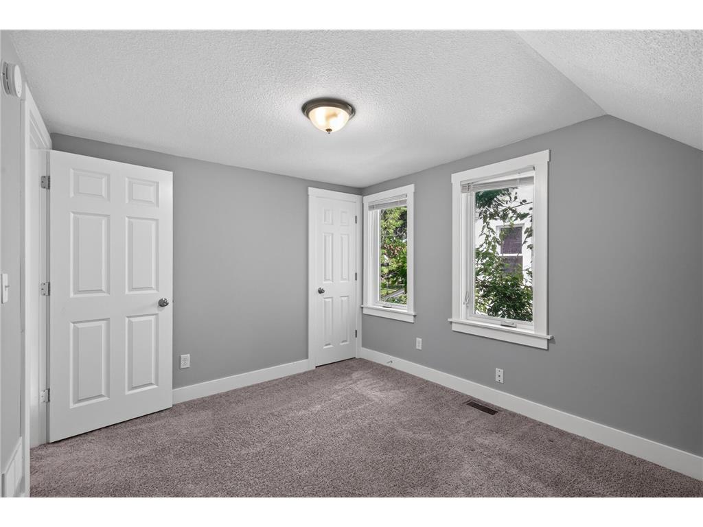 3718 Fremont Avenue N Minneapolis MN 55412 7094726 image18