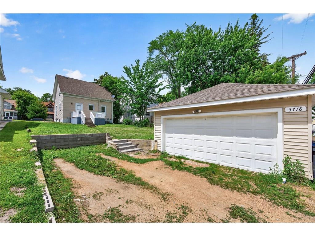 3718 Fremont Avenue N Minneapolis MN 55412 7094726 image24