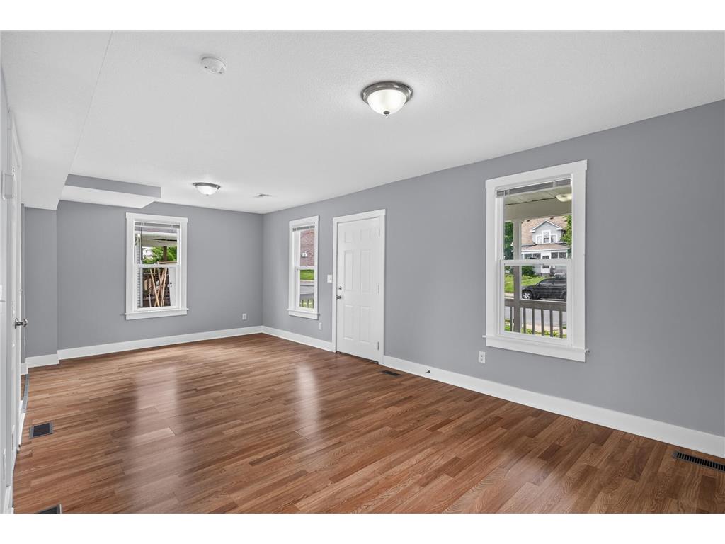 3718 Fremont Avenue N Minneapolis MN 55412 7094726 image6
