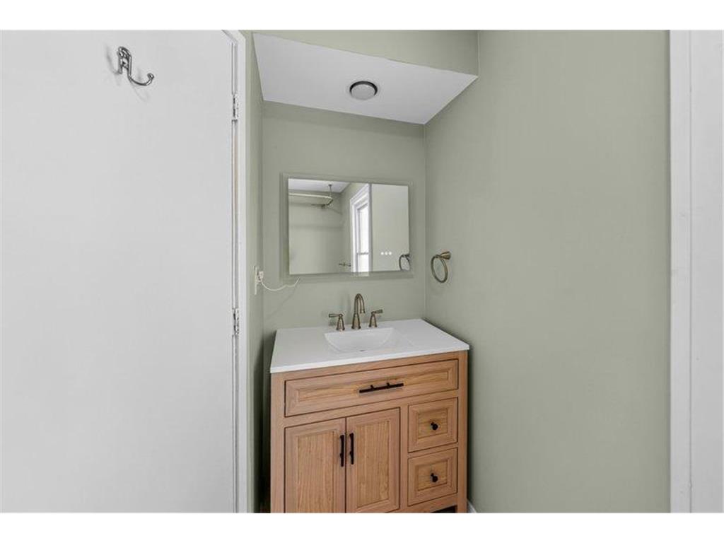 3719 Logan Avenue N Minneapolis MN 55412 7063085 image14