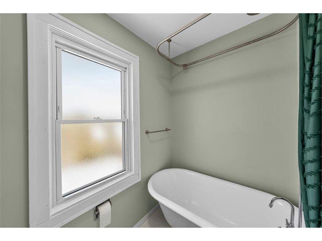 3719 Logan Avenue N Minneapolis MN 55412 7063085 image15