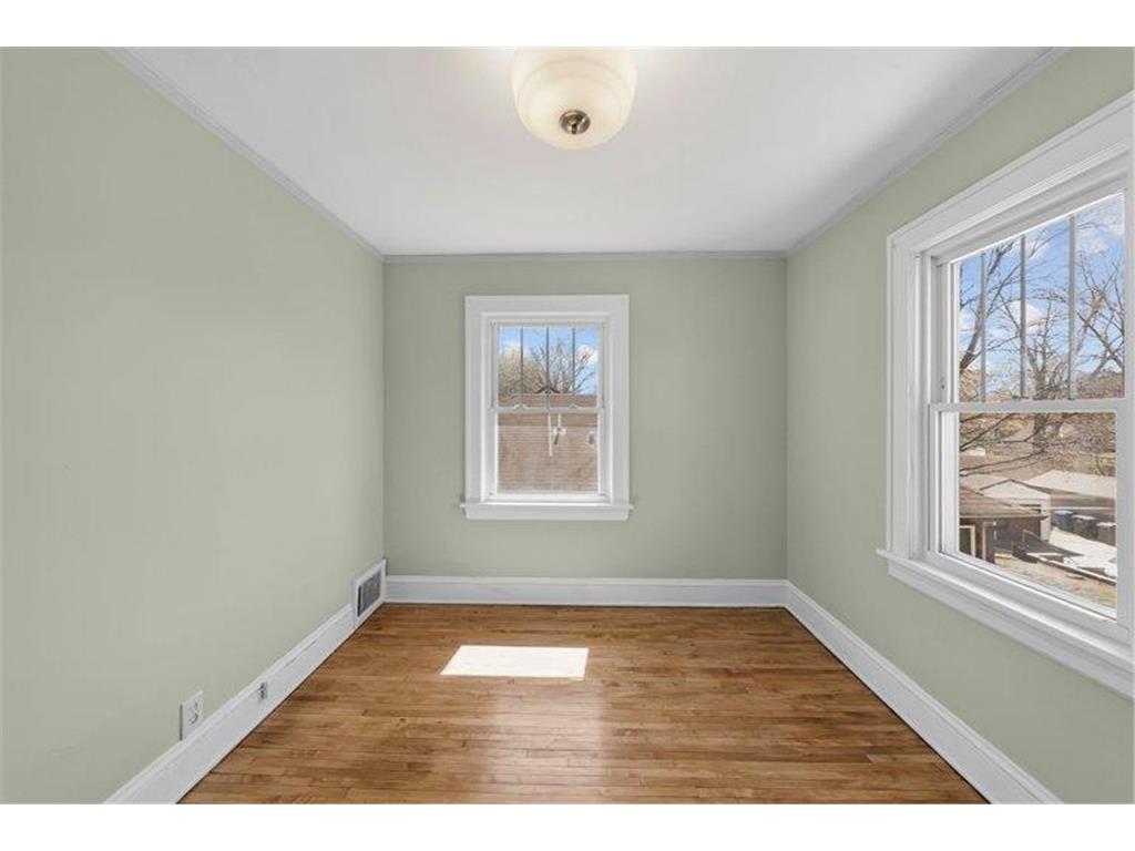 3719 Logan Avenue N Minneapolis MN 55412 7063085 image16