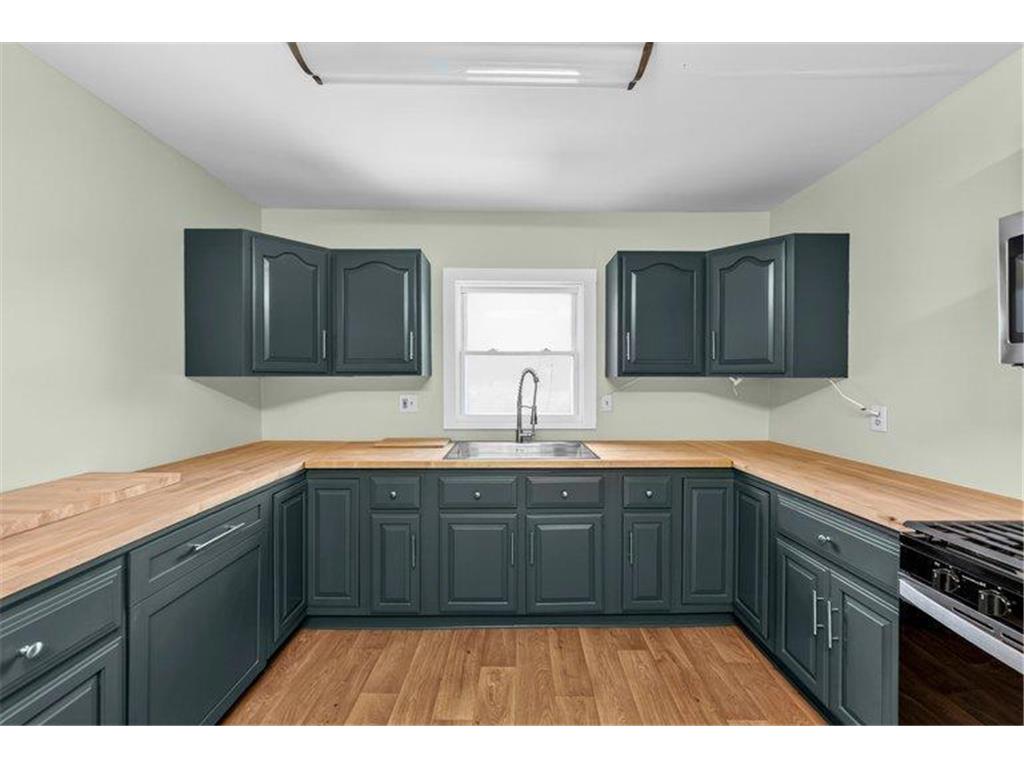 3719 Logan Avenue N Minneapolis MN 55412 7063085 image4
