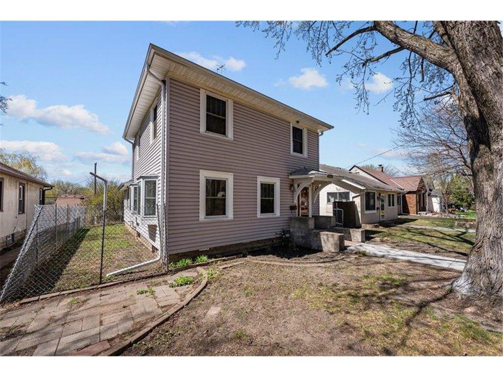 3719 Logan Avenue N Minneapolis MN 55412 7063085 image46