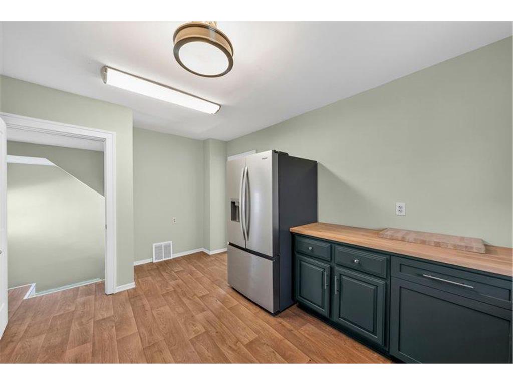 3719 Logan Avenue N Minneapolis MN 55412 7063085 image5