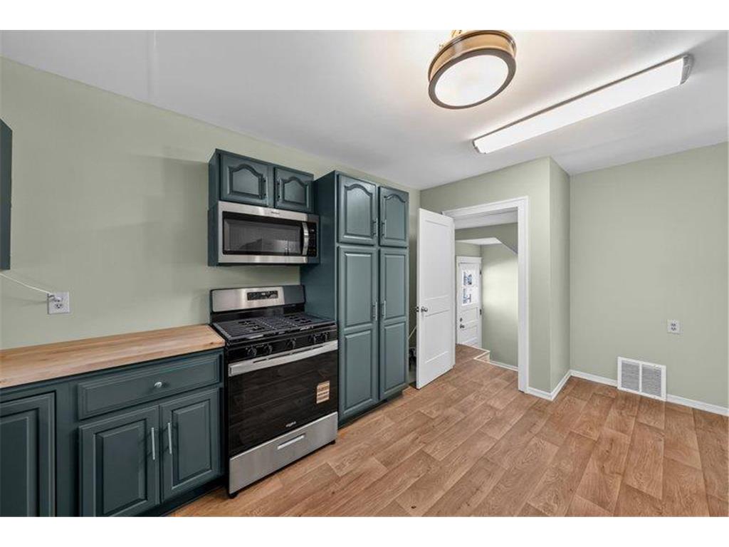 3719 Logan Avenue N Minneapolis MN 55412 7063085 image6