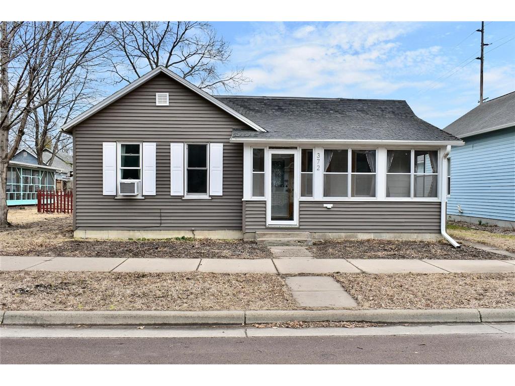 372 E Sanborn Street Winona MN 55987 6692540 image1