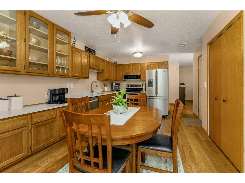 372 Gironde Court Woodbury MN 55125 7085878 image12