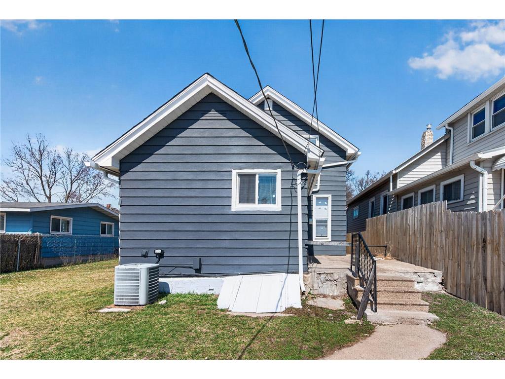 372 Lawson Avenue E Saint Paul MN 55130 7058900 image29