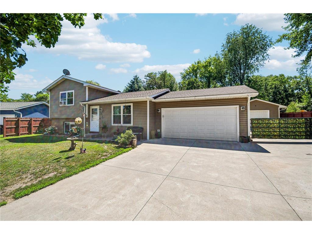3720 232nd Avenue NW Saint Francis MN 55070 7102603 image1