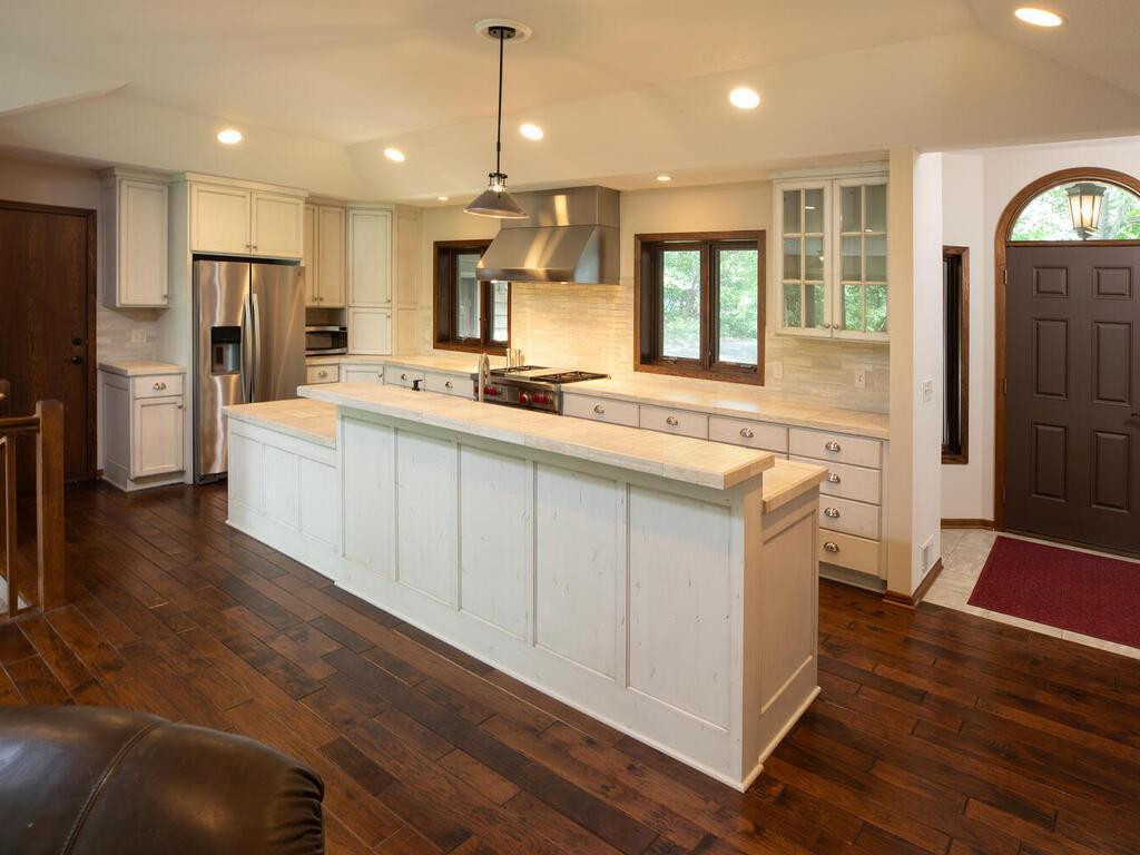 3720 Arbor Lane Minnetonka MN 55305 6372845 image1