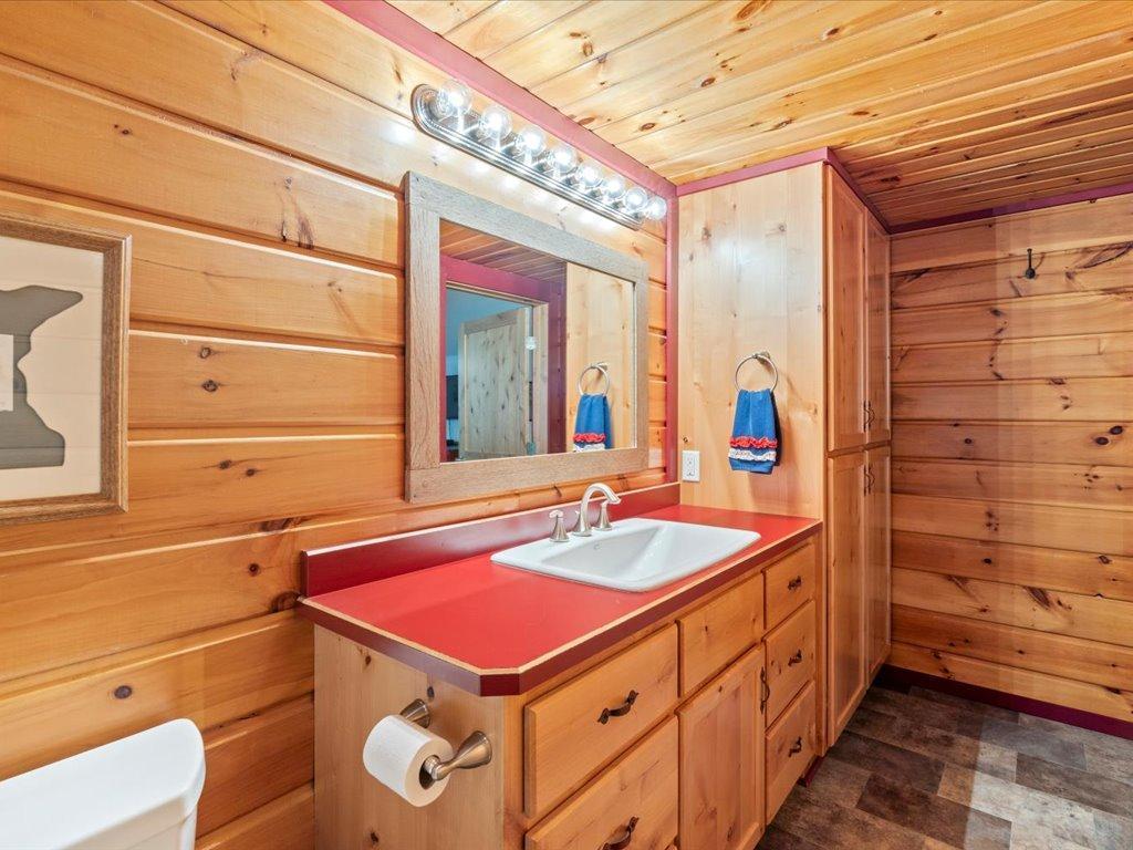37202 Scenic Highway Bovey MN 55709 - Lower Lawrence 7007955 image39