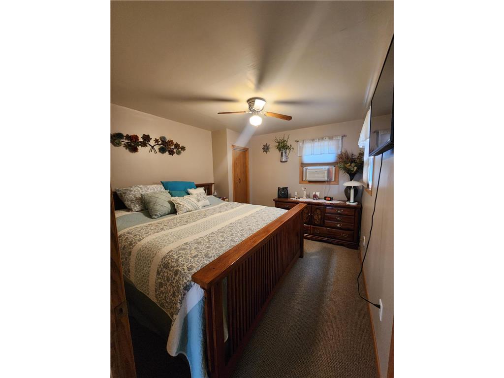 37203 US 71 Lake George MN 56458 7091113 image10