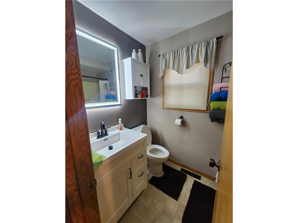37203 US 71 Lake George MN 56458 7091113 image11