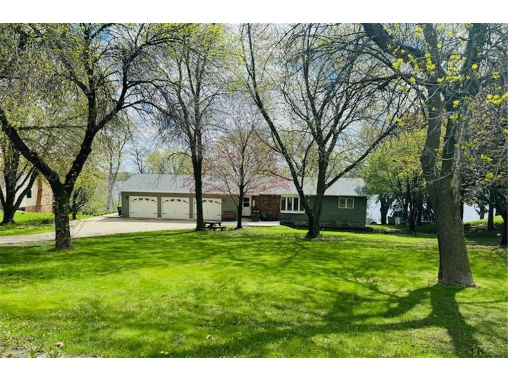 3721 8th Street NE Willmar MN 56201 - Swan Lake 6539142 image1