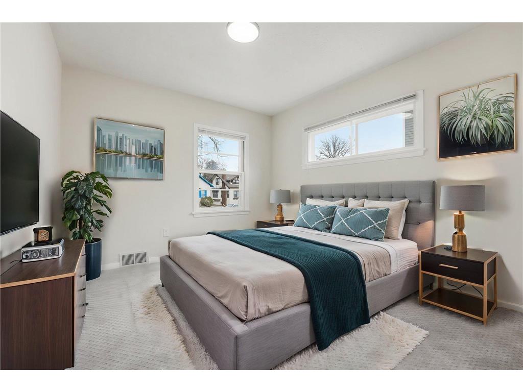3722 Queen Avenue N Minneapolis MN 55412 7047751 image12