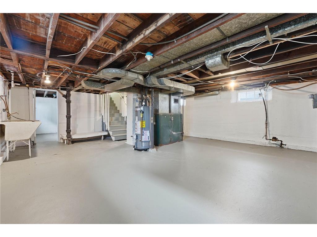 3722 Queen Avenue N Minneapolis MN 55412 7047751 image19