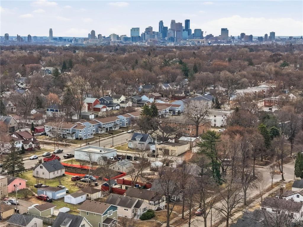 3722 Queen Avenue N Minneapolis MN 55412 7047751 image27
