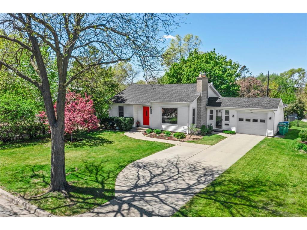 3722 Rhode Island Avenue S Saint Louis Park MN 55426 7103731 image2