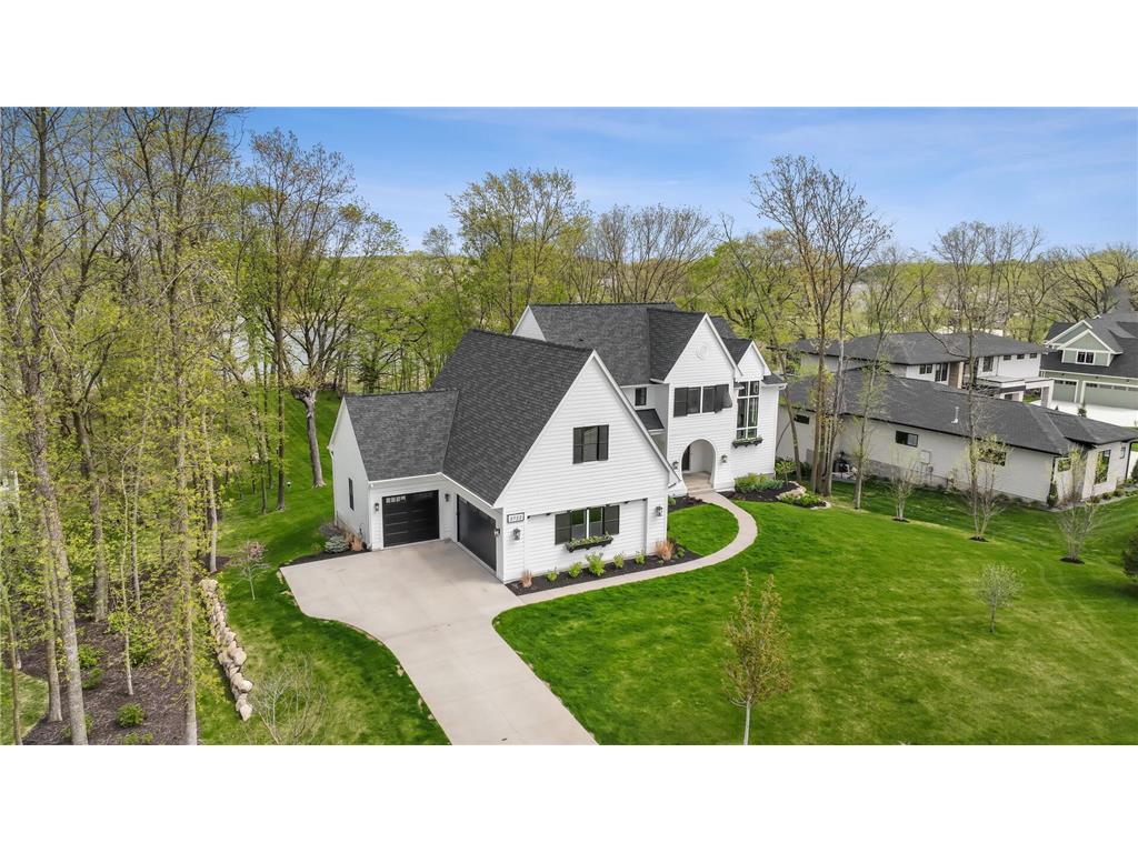 3722 Woodland Cove Parkway, MN, 55331 MLS 6533987 Edina Realty