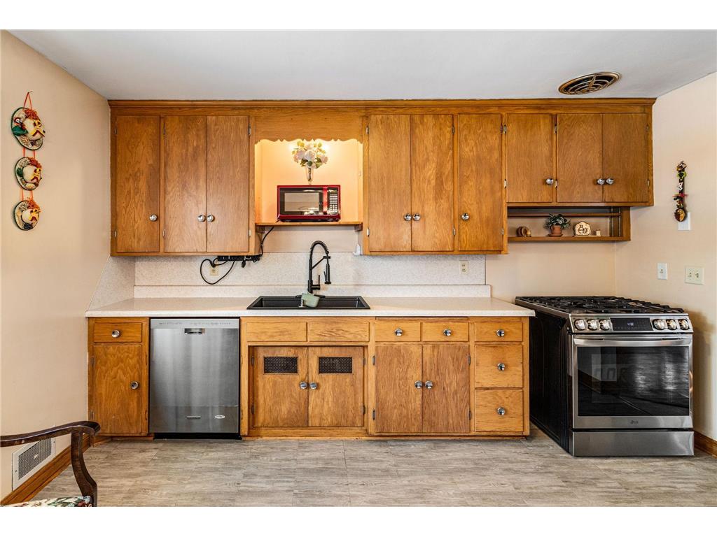 3723 Johnson Street NE Columbia Heights MN 55421 7006350 image12