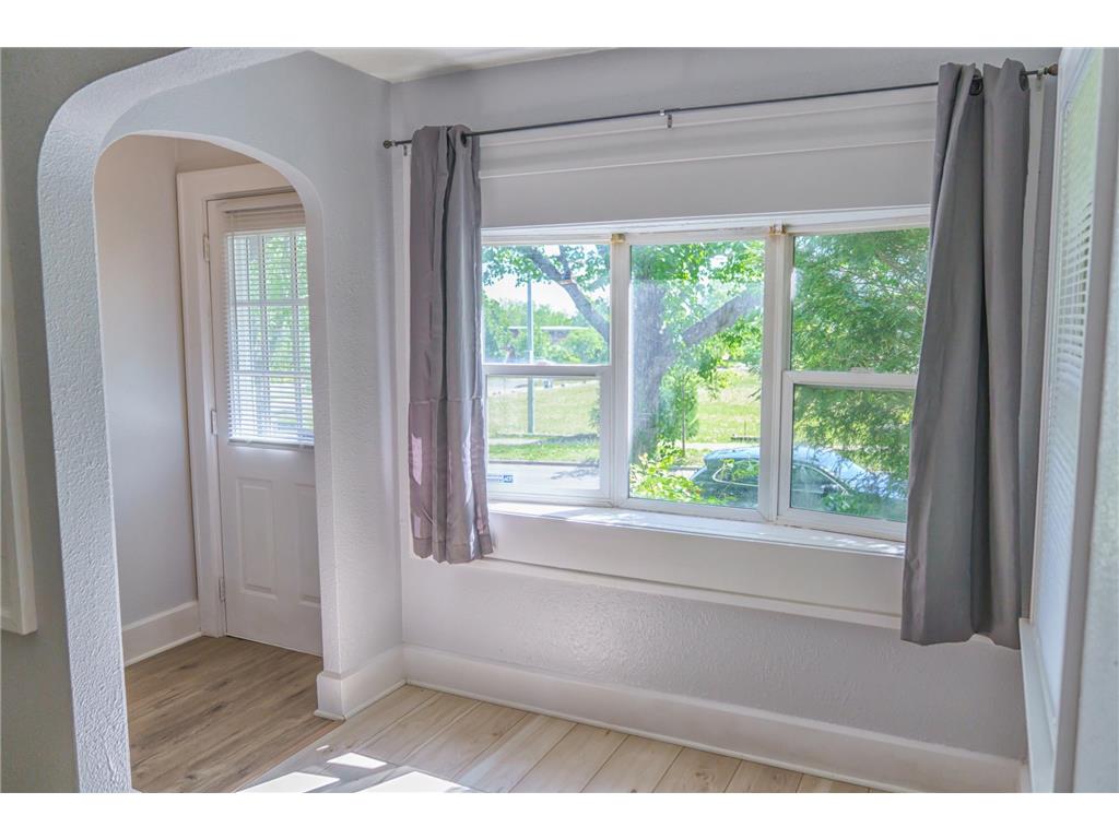3723 Knox Avenue N Minneapolis MN 55412 7034580 image10