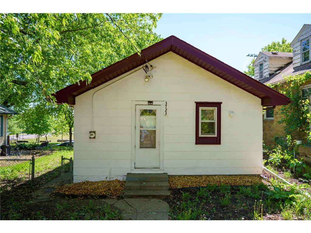 3723 Knox Avenue N Minneapolis MN 55412 7034580 image22