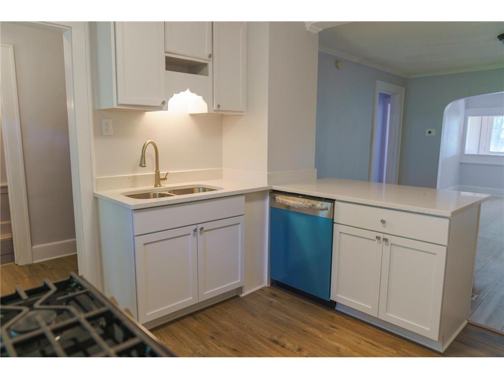 3723 Knox Avenue N Minneapolis MN 55412 7034580 image7