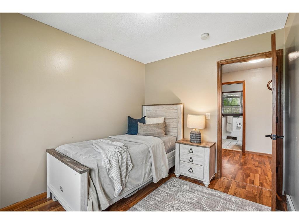 3725 80th Avenue N Brooklyn Park MN 55443 7058585 image17