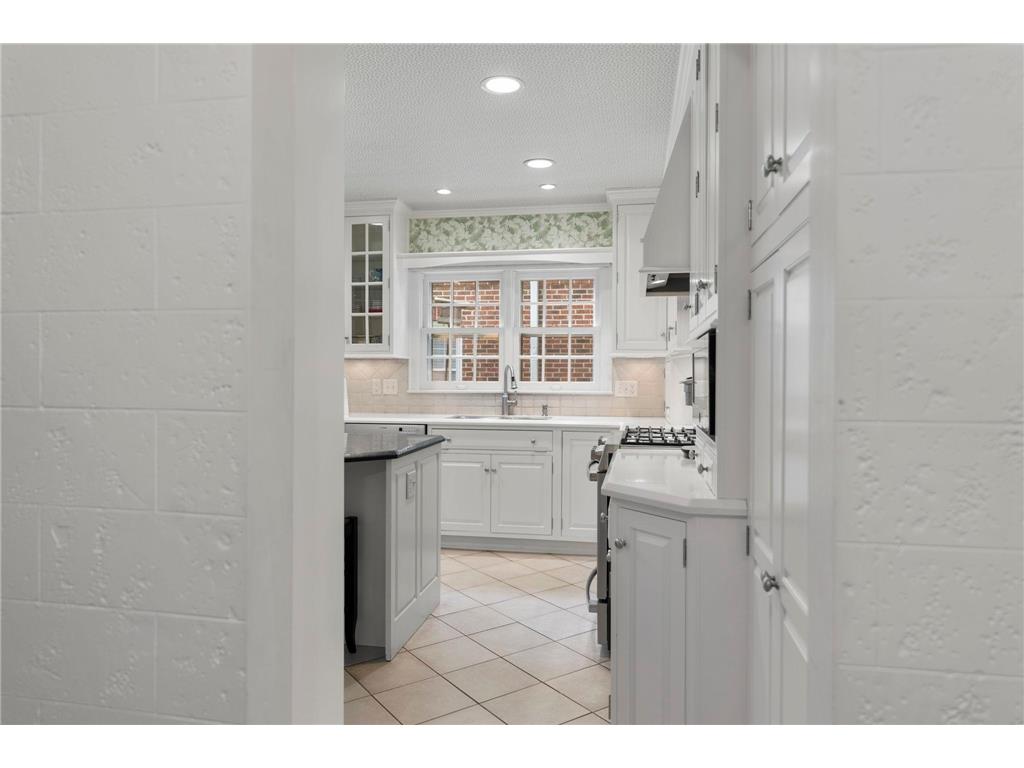3725 Glenhurst Avenue Saint Louis Park MN 55416 7055491 image27