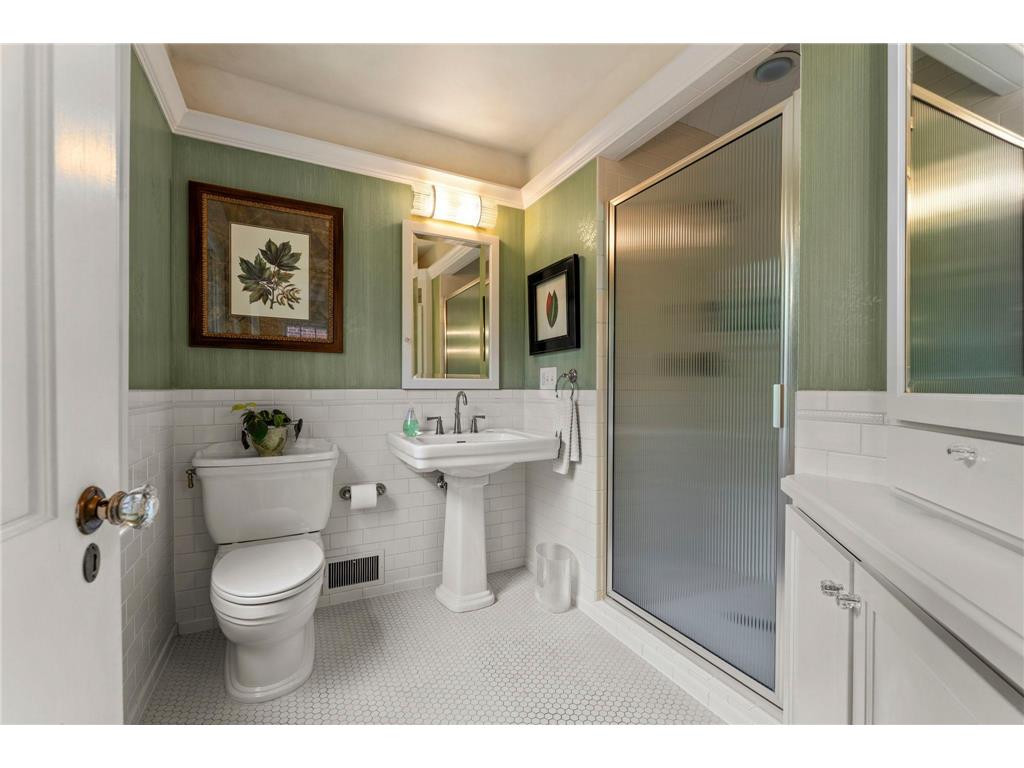 3725 Glenhurst Avenue Saint Louis Park MN 55416 7055491 image41