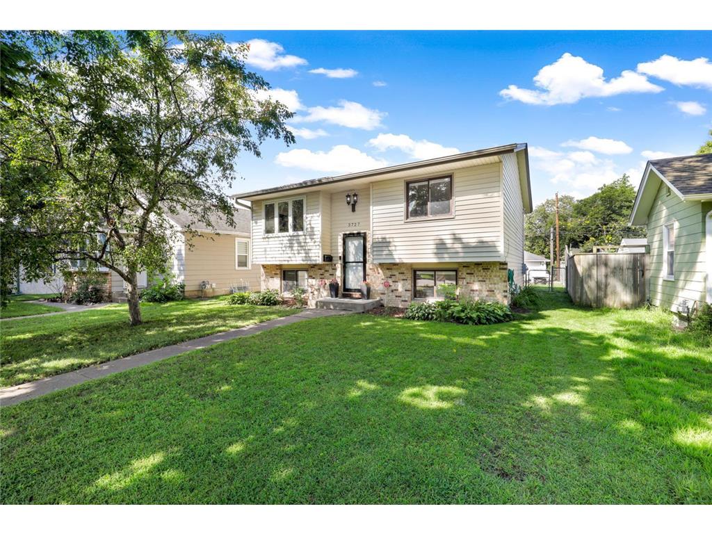 3727 Orchard Avenue N Robbinsdale MN 55422 6578474 image1