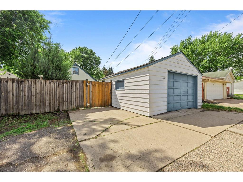 3728 Polk Street NE Columbia Heights MN 55421 7086123 image34