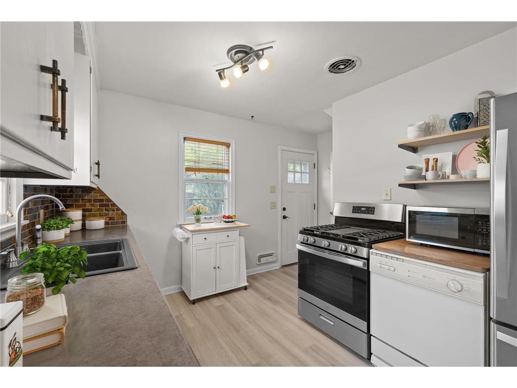 3728 Polk Street NE Columbia Heights MN 55421 7086123 image7