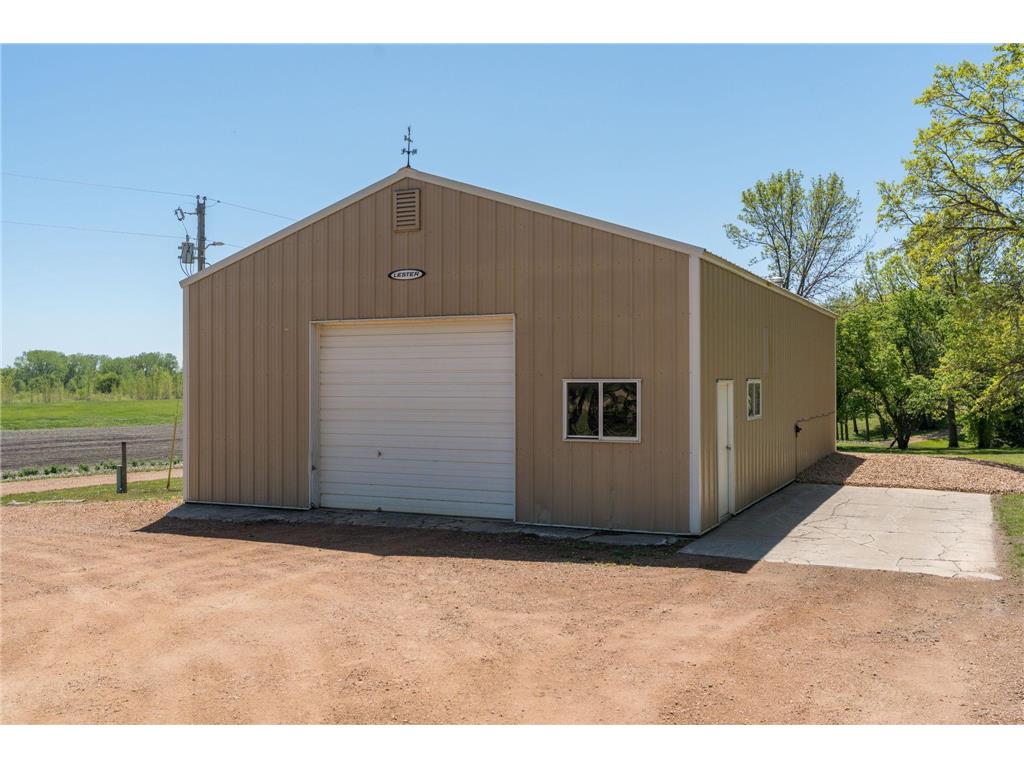 37285 161st Avenue Montgomery MN 56069 7074946 image44