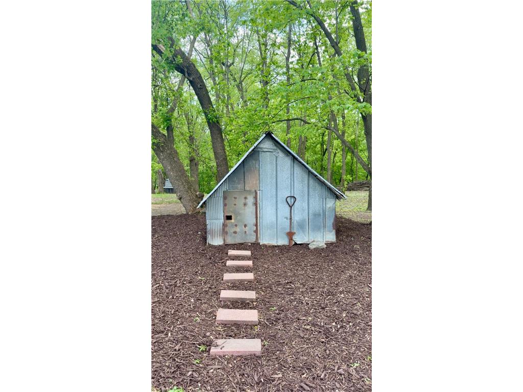 37285 161st Avenue Montgomery MN 56069 7074946 image54