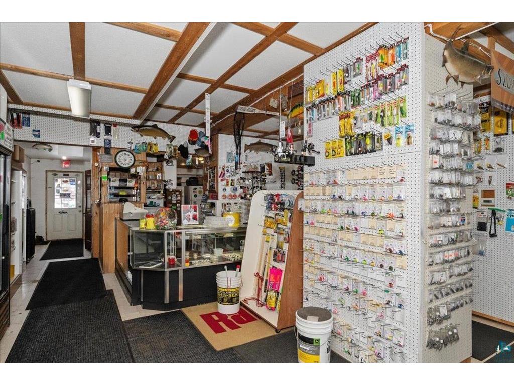 3729 E 2nd Street Superior WI 54880 7014986 image2